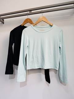 Remera modal soft cuello redondo (Talle Aprox. S/M) - comprar online