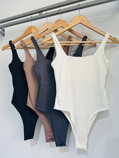 Body modal soft escote cuadrado musculosa - comprar online
