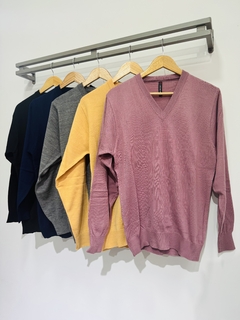 Sweater cuello V de lana liso adulto - comprar online