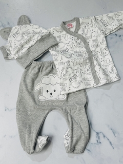 Conjunto de bebe recién nacido algodón estampado (Batita, ranita y gorrito) - Avellaneda Mayorista Rosario