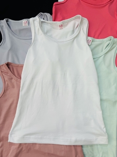 Musculosa modal niña lisa. - comprar online