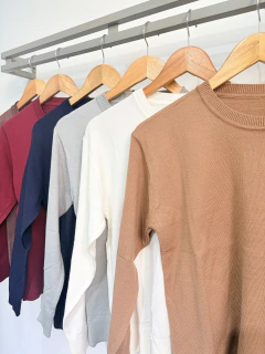 Sweater bremer LISO (T. Aprox M/L) - tienda online