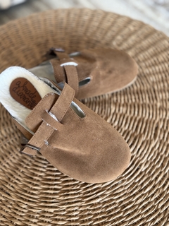 ZUECOS TOSTADO PIEL - comprar online