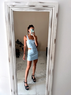 Vestido Ducke sastrero ( celeste pastel )