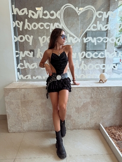 Body nina en internet