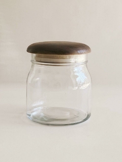 FRASCO DE VIDRIO CON TAPA DE MADERA 600ml