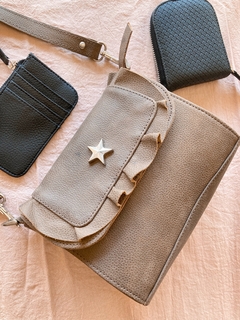 Bandolera Estrella Volados-Cuero color Vison