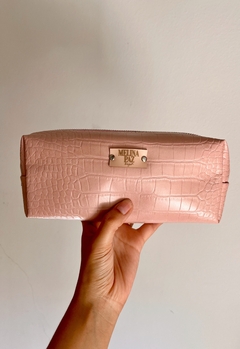 Cartuchera crocco rosa mate - comprar online