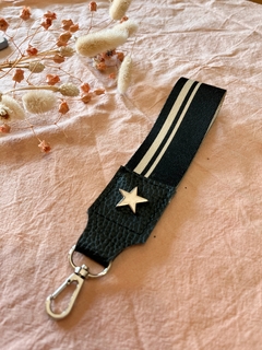 Llavero Largo rayas negras y beige - comprar online