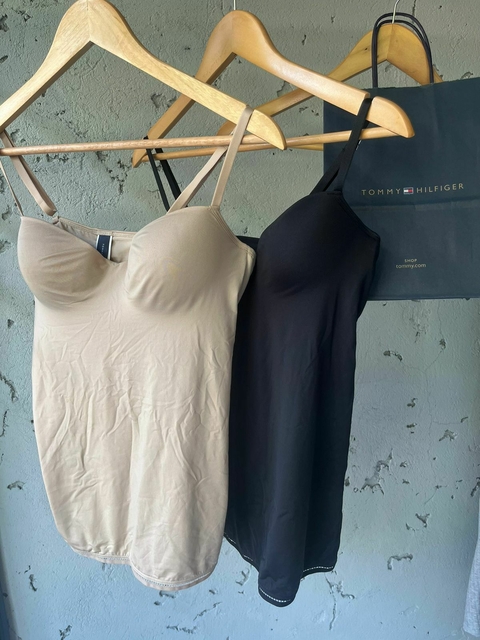 Camiseta Cathy - TOMMY - comprar online