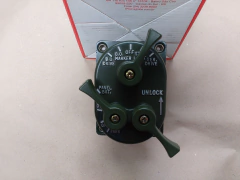 6011.011.031.00.3 CHAVE NATO 12V