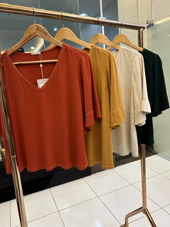 Blusa em Viscose na internet