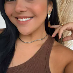 Colar Aro Curvado Juliana na internet