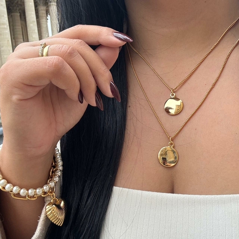 Colar duplo medalha lisa