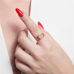 Anel corações vazados semijoia - comprar online