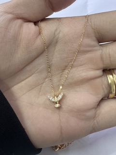 Colar Espírito Santo cravejado semijoia folheado - comprar online