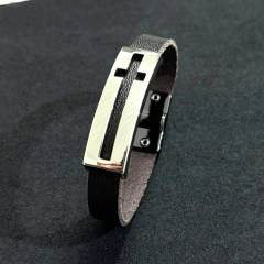 Pulseira masculina placa cruz prateada