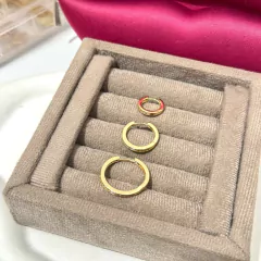 BRINCO ARGOLA CLICK CRAVEJADO FOLHEADO A OURO 18K - comprar online