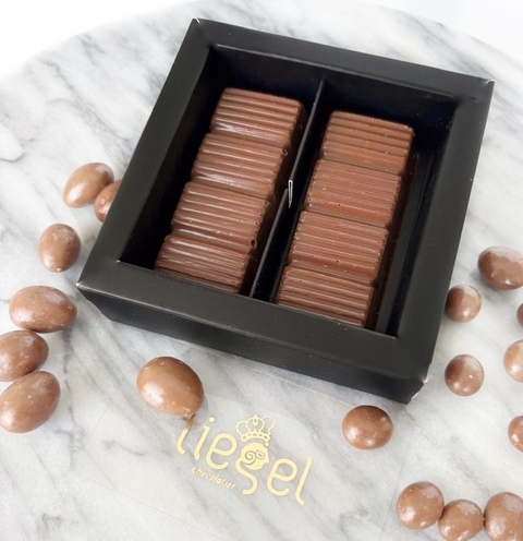 Caja Champagne Boutique VIII - Turrones+Pasas+Almendras+Bombones