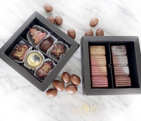 Caja Champagne Boutique V - Turrones+Almendras+Pasas+Bombones - tienda online