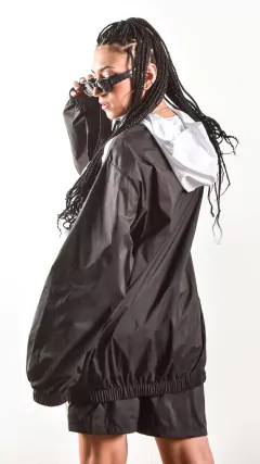 ANORAK BLACK & WHITE en internet