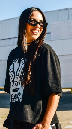 REMERA BOXY ISLAND en internet