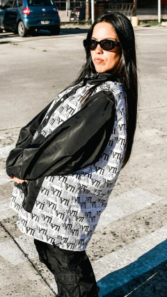 Imagen de ANORAK SUPREME