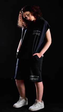 BERMUDA OVERSIZED BLACK