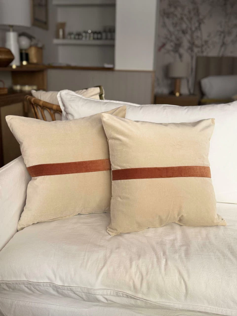 ALMOHADÓN CARLOW DE PANA