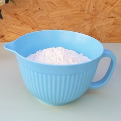 Bowl mezclador con asa y pico vertedor (Celeste Pastel)