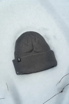 Gorro Gris Acero - comprar online