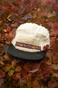 Gorra Upcycling Pieza única en internet