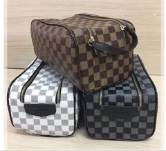 Necessaire Louis Vuitton