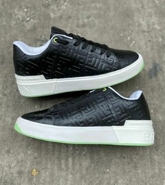 Novo Balmain Lançamento na internet