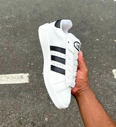 Adidas Campus em couro