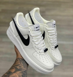 Nike AMBUSH 2025 na internet