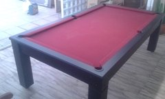MESA DE BILHAR E JANTAR COM CAÇAPA EMBUTIDA FABRICADA EM MADEIRA DE CEDRO CAMPO DE JOGO EM PEDRA DE ARDOSIA E TAMPÃO EM M,D,F, PODE SER BI PARTIDO. - clocksport