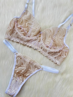 401 CONJUNTO BRIDE na internet