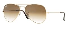 RB3025 Aviator by Ray-Ban