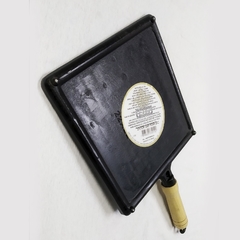 BIFETEIRA FERRO FUND.(RIG) QUADR.ESTRIAD.22 X 22CM 91 - Click Ud