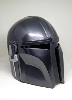 Casco Mandalorian 1:1 en internet