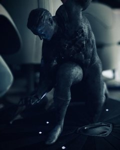 Figura False God Batman v Superman en internet
