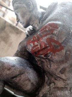Figura False God Batman v Superman - Marcos Toti Design