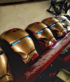 Casco Iron Man MKIII + Luces - comprar online