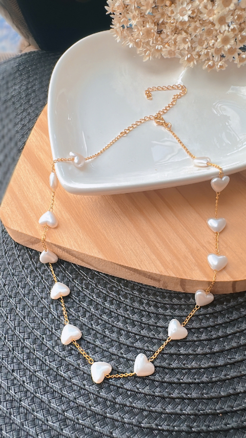Choker Corações Perolados