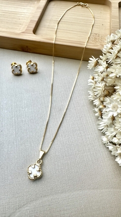 Imagem do Conjunto Trevo Branco