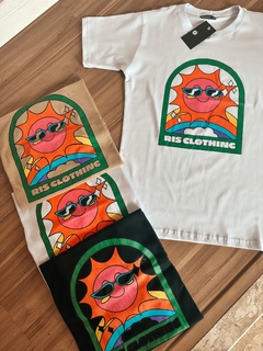 Camiseta 100% algodão - SOL RIS - comprar online