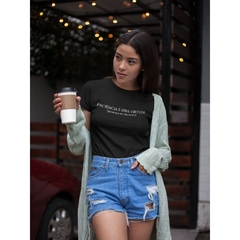 Camiseta 100% algodão - Paciência é Uma Virtude - comprar online