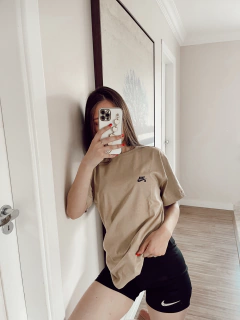 Camiseta 100% algodão - NK Básica