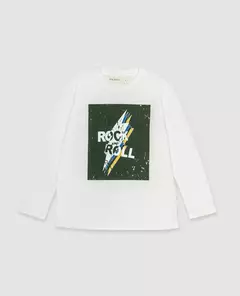 REMERA CON ESTAMPA CENTRAL (R ROLL) en internet